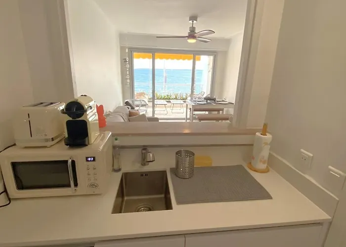 Апартаменты Le Soleil - Sea - Spacious - Hypercentre - Car Park