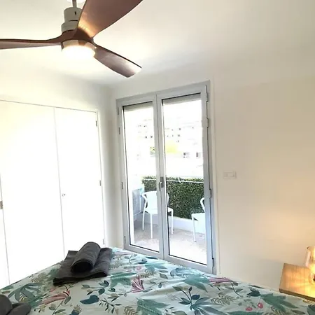 Le Soleil - Sea - Spacious - Hypercentre - Car Park Apartment Antibes