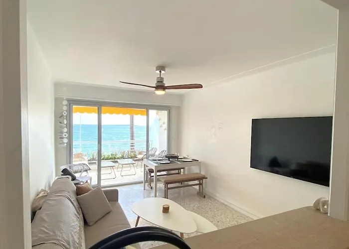 Le Soleil - Sea - Spacious - Hypercentre - Car Park Apartment