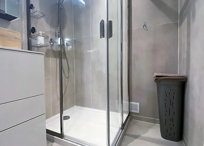 Le Soleil - Sea - Spacious - Hypercentre - Car Park Apartment Antibes