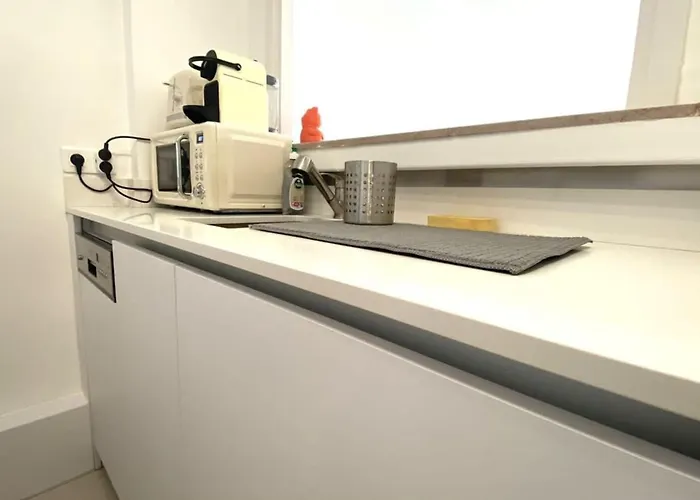 Apartment Le Soleil - Sea - Spacious - Hypercentre - Car Park Antibes